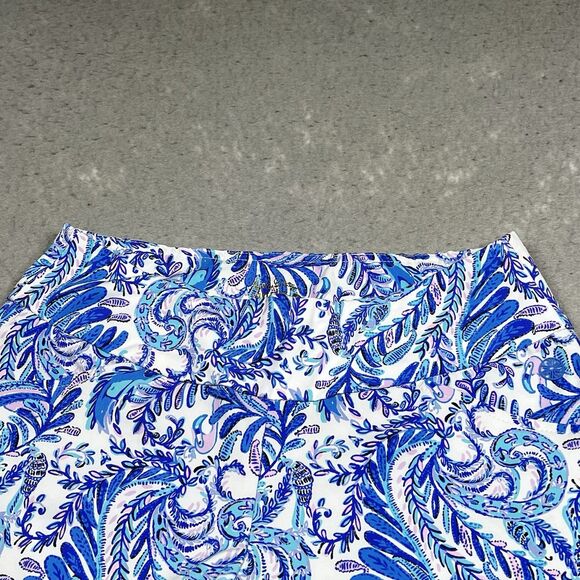 Lilly Pulitzer Shorts Womens Size Small Blue Luxletic Reid UPF 50+ Resort Golf - Picture 2 of 11
